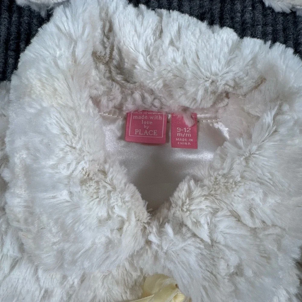 The Childrens Place Baby‎ Girls Cream Faux Fur Coat and Hat Set 9-12M Ivory 218